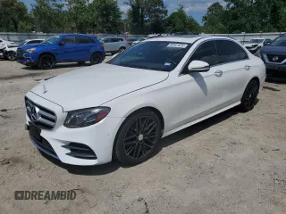 2017 Mercedes-Benz E 300 Luxury z VIN WDDZF4JB1HA102643, wystawiony jako Copart lot #60541625 z przebiegiem 141 460 mil mil oraz Czysty tytuł • Clean title. Historia ofert i sprzedaży dostępna na DreamBid. Obrazek 1.