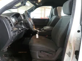 2023 Ram 2500 Tradesman with VIN 3C6UR5CLXPG543783, listed as a Copart auction lot 45014855 with 34,422 mi miles and Salvage title. Bid and sale history available at DreamBid. Image 7.