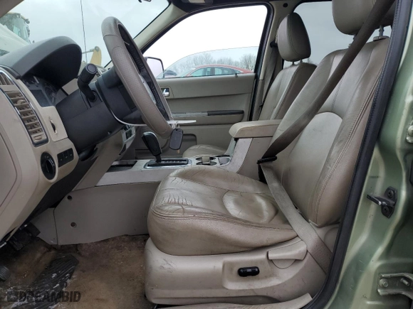 2008 Mercury Mariner with VIN 4M2CU91128KJ00835, listed as a Copart auction lot 88339635 with 273,520 mi miles and Clean Title. Bid and sale history available at carsss.com. Image 7.
