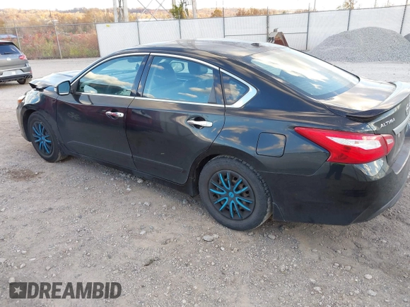 2016 Nissan Altima SR with VIN 1N4AL3AP9GC195698, listed as a IAAI auction lot 40773838 with 174,455 mi miles and . Bid and sale history available at DreamBid. Image 3.