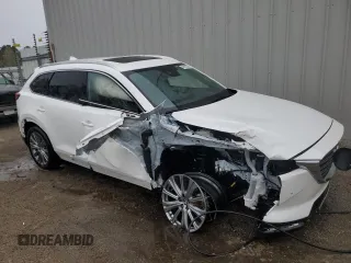 2023 Mazda CX-9 Signature with VIN JM3TCBEYXP0648865, listed as a Copart auction lot 47873744 with 10,268 mi miles and . Bid and sale history available at DreamBid. Image 4.