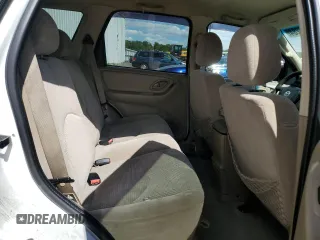 2003 Mazda Tribute LX with VIN 4F2CZ94133KM19916, listed as a Copart auction lot 73718284 with 151,644 mi miles and Salvage Title. Bid and sale history available at carsss.com. Image 11.