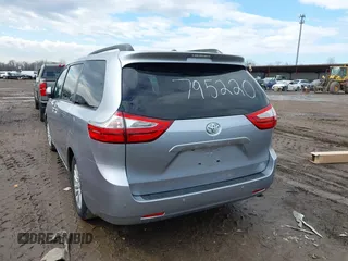 2017 Toyota Sienna XLE Auto Access Seat with VIN 5TDYZ3DC9HS795220, listed as a IAAI auction lot 41641227 with 86,336 mi miles and . Bid and sale history available at DreamBid. Image 15.