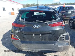 2021 Hyundai Kona SE with VIN KM8K12AA5MU641468, listed as a IAAI auction lot 41726578 with 72,906 mi miles and . Bid and sale history available at DreamBid. Image 16.