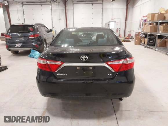 2017 Toyota Camry XLE with VIN 4T1BF1FK6HU356569, listed as a IAAI auction lot 41528223 with 45,981 mi miles. Bid and sale history available at carsss.com. Image 17.