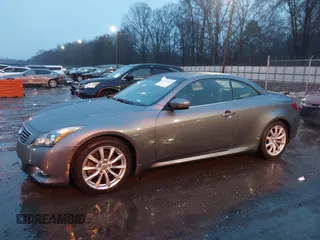 2013 Infiniti G37 Convertible with VIN JN1CV6FE8DM772784, listed as a IAAI auction lot 41367692 with 90,808 mi miles. Bid and sale history available at carsss.com. Image 6.