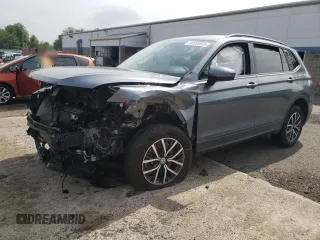 2021 Volkswagen Tiguan S z VIN 3VV0B7AX7MM026632, wystawiony jako Copart lot #56659205 z przebiegiem 76 142 mil mil oraz Szkoda całkowita • Salvage title. Historia ofert i sprzedaży dostępna na DreamBid. Obrazek 1.