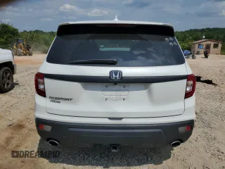 2021 Honda Passport EX-L with VIN 5FNYF7H59MB016165, listed as a Copart auction lot 61999294 with 0 mi miles and Salvage Title. Bid and sale history available at carsss.com. Image 6.
