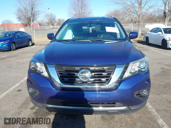 2017 Nissan Pathfinder SL with VIN 5N1DR2MM2HC900131, listed as a IAAI auction lot 41803828 with 214,460 mi miles. Bid and sale history available at carsss.com. Image 12.