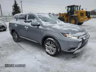 2017 Mitsubishi Outlander GT z VIN JA4JZ4AX3HZ032293, wystawiony jako Copart lot #85739944 z przebiegiem 142 555 mil mil oraz Szkoda całkowita • Salvage title. Historia ofert i sprzedaży dostępna na DreamBid. Obrazek 4.