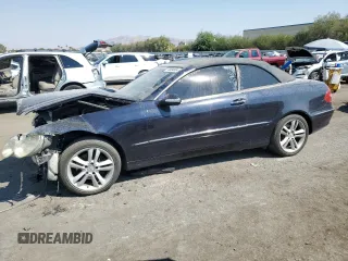 2006 Mercedes-Benz CLK-Class 3.5L with VIN WDBTK56G66T068124, listed as a Copart auction lot 70804604 with 205,892 mi miles and Salvage Title. Bid and sale history available at carsss.com. Image 1.
