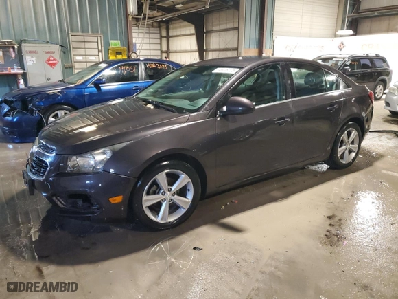 2015 Chevrolet Cruze LT with VIN 1G1PE5SB1F7156567, listed as a Copart auction lot 46918105 with 128,990 mi miles and Salvage Title. Bid and sale history available at carsss.com. Image 1.