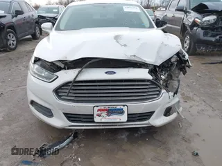 2013 Ford Fusion SE with VIN 3FA6P0H74DR114053, listed as a IAAI auction lot 41510376 with 204,664 mi miles and . Bid and sale history available at carsss.com. Image 6.