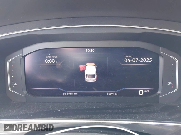 2021 Volkswagen Tiguan SE with VIN 3VV3B7AX1MM045478, listed as a IAAI auction lot 41947899 with 56,694 mi miles and . Bid and sale history available at DreamBid. Image 7.