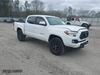 2021 Toyota Tacoma 2WD SR5 with VIN 5TFAZ5CN2MX107207, listed as a IAAI auction lot 41855481 with 108,132 mi miles. Bid and sale history available at carsss.com. Image 1.