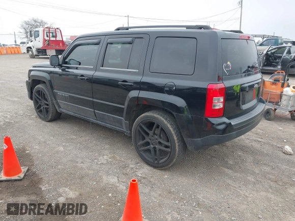 2014 Jeep Patriot Altitude with VIN 1C4NJPBA9ED505021, listed as a IAAI auction lot 41728734 with 142,385 mi miles and . Bid and sale history available at DreamBid. Image 3.