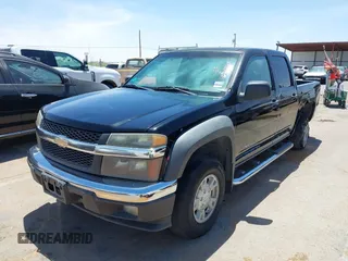 2005 Chevrolet Colorado 1SE LS Z71 z VIN 1GCDS136458246821, wystawiony jako IAAI lot #42267382 z przebiegiem 240 367 mil mil oraz . Historia ofert i sprzedaży dostępna na DreamBid. Obrazek 17.