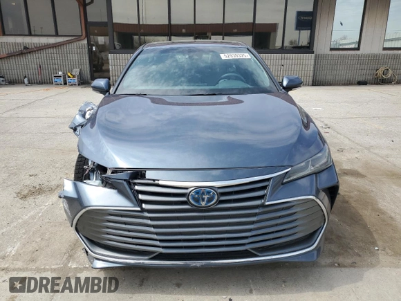 2019 Toyota Avalon Limited Hybrid z VIN 4T1B21FB3KU009896, wystawiony jako Copart lot #52939325 z przebiegiem 40 597 mil mil oraz Szkoda całkowita • Salvage title. Historia ofert i sprzedaży dostępna na DreamBid. Obrazek 5.
