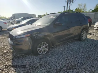 2017 Jeep Cherokee Sport z VIN 1C4PJLAB6HW566167, wystawiony jako Copart lot #57204445 z przebiegiem 187 681 mil mil oraz Czysty tytuł • Clean title. Historia ofert i sprzedaży dostępna na DreamBid. Obrazek 1.