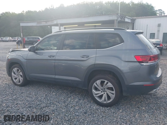 2022 Volkswagen Atlas SE with VIN 1V2JR2CA6NC518824, listed as a IAAI auction lot 42334150 with 88,184 mi miles and . Bid and sale history available at DreamBid. Image 14.