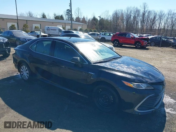 2021 Toyota Camry Hybrid LE with VIN 4T1C31AK4MU553612, listed as a IAAI auction lot 41609111 with 34,399 mi miles. Bid and sale history available at carsss.com. Image 1.