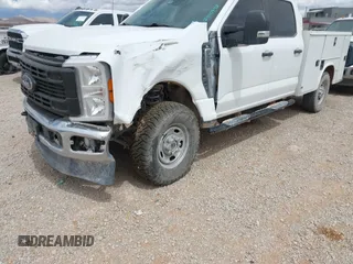 2023 Ford F-250 XL with VIN 1FT7W2BA1PEC14278, listed as a IAAI auction lot 42410942 with 61,769 mi miles and . Bid and sale history available at DreamBid. Image 17.