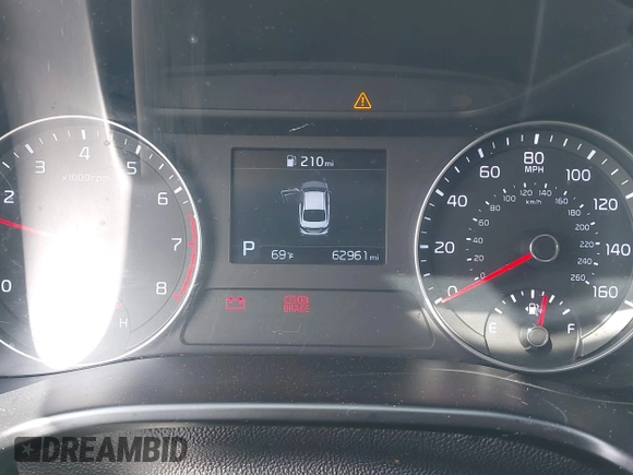 2021 Kia Forte LXS z VIN 3KPF24AD3ME299221, wystawiony jako IAAI lot #41893062 z przebiegiem 62 961 mil mil oraz . Historia ofert i sprzedaży dostępna na DreamBid. Obrazek 16.