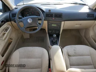 2006 Volkswagen Golf GLS z VIN 9BWGR61J264005772, wystawiony jako Copart lot #83387174 z przebiegiem 171 287 mil mil oraz Szkoda całkowita • Salvage title. Historia ofert i sprzedaży dostępna na DreamBid. Obrazek 8.
