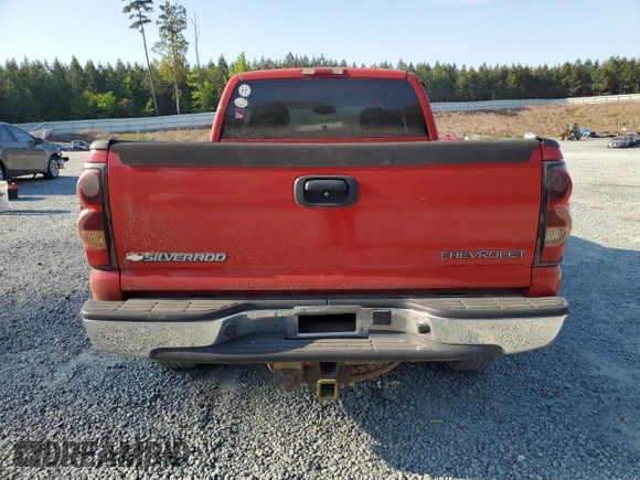 2005 Chevrolet Silverado 1500 Z71 z VIN 1GCEK19B15Z109922, wystawiony jako Copart lot #51822285 z przebiegiem Nie podano mil oraz Szkoda całkowita • Salvage title. Historia ofert i sprzedaży dostępna na DreamBid. Obrazek 6.