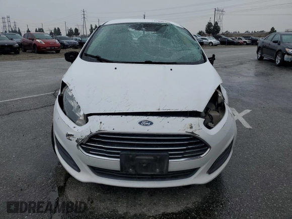 2018 Ford Fiesta SE with VIN 3FADP4BJ7JM123891, listed as a Copart auction lot 47896105 with 106,250 mi miles and Salvage Title. Bid and sale history available at carsss.com. Image 5.