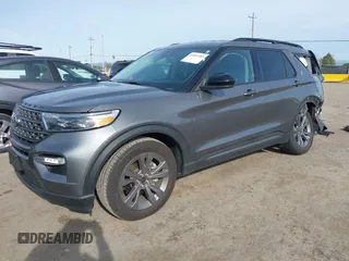 2023 Ford Explorer XLT with VIN 1FMSK7DH4PGC30228, listed as a IAAI auction lot 41851583 with 16,396 mi miles. Bid and sale history available at carsss.com. Image 2.