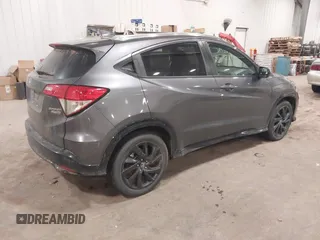 2022 Honda HR-V Sport with VIN 3CZRU6H13NM764581, listed as a IAAI auction lot 41206113 with 28,435 mi miles. Bid and sale history available at carsss.com. Image 4.
