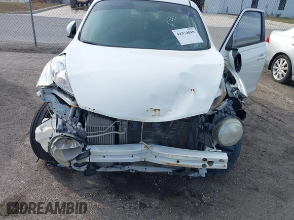 2014 Nissan Juke S with VIN JN8AF5MR7ET356853, listed as a IAAI auction lot 41374019 with Not Provided miles. Bid and sale history available at carsss.com. Image 6.