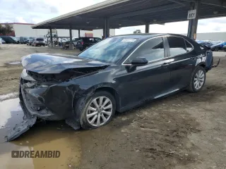 2020 Toyota Camry LE with VIN 4T1C11AK8LU916319, listed as a Copart auction lot 51277715 with 128,204 mi miles and Salvage Title. Bid and sale history available at carsss.com. Image 1.