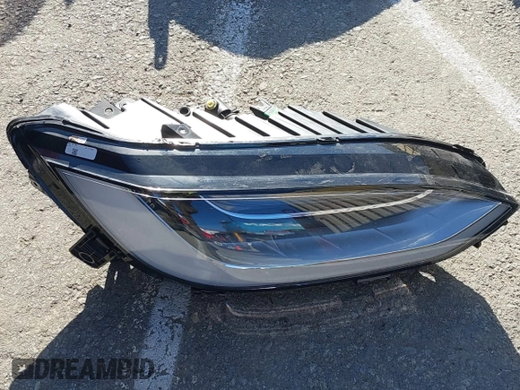 2020 Tesla Model X Long Range with VIN 5YJXCDE22LF217014, listed as a IAAI auction lot 41845824 with 149,375 mi miles and . Bid and sale history available at DreamBid. Image 12.