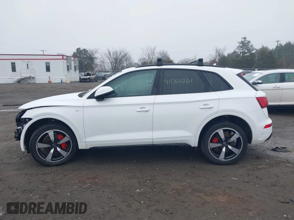 2024 Audi Q5 S line Premium Plus with VIN WA1EAAFY7R2147109, listed as a IAAI auction lot 41064261 with 4,647 mi miles. Bid and sale history available at carsss.com. Image 14.
