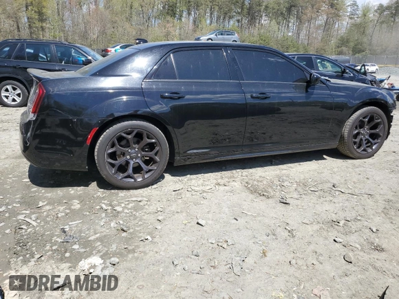 2019 Chrysler 300 with VIN 2C3CCABG7KH660334, listed as a Copart auction lot 52579765 with 47,923 mi miles and Salvage Title. Bid and sale history available at carsss.com. Image 3.
