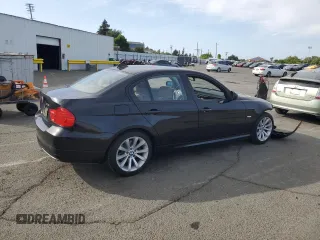 2011 BMW 3 Series 328i с VIN WBAPH5C53BA445287, выставлен на аукционе Copart как лот 57314625 с пробегом 82 026 миль миль и Списание • Salvage title. История ставок и продаж доступна на DreamBid. Изображение 3.