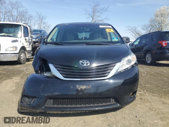 2011 Toyota Sienna LE AAS with VIN 5TDKK3DC5BS103911, listed as a Copart auction lot 51258425 with 202,099 mi miles and Salvage Title. Bid and sale history available at carsss.com. Image 5.
