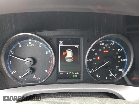 2018 Toyota RAV4 XLE z VIN JTMRFREV6JJ261322, wystawiony jako Copart lot #58483185 z przebiegiem 71 163 mil mil oraz Szkoda całkowita • Salvage title. Historia ofert i sprzedaży dostępna na DreamBid. Obrazek 9.