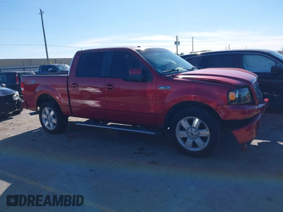 2007 Ford F-150 XLT z VIN 1FTPW12V77KA56155, wystawiony jako IAAI lot #41269875 z przebiegiem 218 645 mil mil oraz . Historia ofert i sprzedaży dostępna na DreamBid. Obrazek 13.