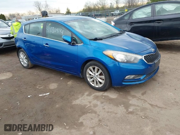 2015 Kia Forte 5-Door EX with VIN KNAFX5A85F5304442, listed as a IAAI auction lot 41886814 with 111,564 mi miles. Bid and sale history available at carsss.com. Image 1.