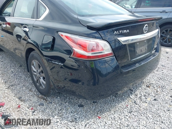 2015 Nissan Altima 2.5 z VIN 1N4AL3AP3FN917153, wystawiony jako IAAI lot #42270994 z przebiegiem 76 018 mil mil oraz . Historia ofert i sprzedaży dostępna na DreamBid. Obrazek 12.