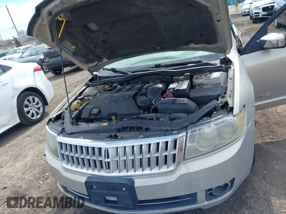 2009 Lincoln MKZ with VIN 3LNHM26T59R618265, listed as a IAAI auction lot 41908273 with 121,340 mi miles and . Bid and sale history available at DreamBid. Image 10.
