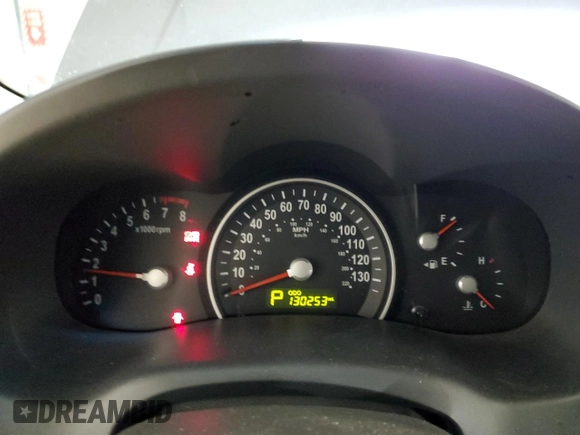 2014 Kia Sedona LX with VIN KNDMG4C77E6541368, listed as a Copart auction lot 52749305 with 130,253 mi miles and Salvage Title. Bid and sale history available at carsss.com. Image 9.