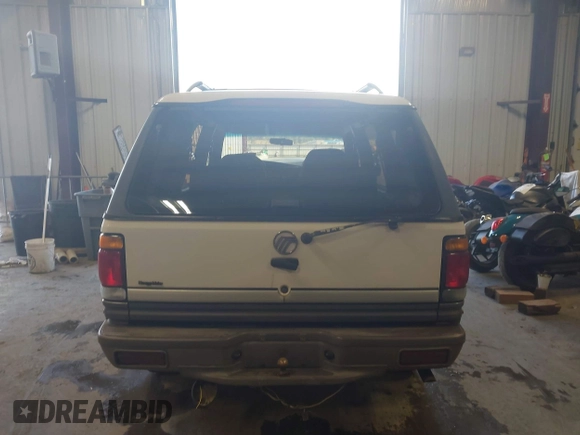 1997 Mercury Mountaineer with VIN 4M2DU55P6VUJ41951, listed as a IAAI auction lot 42260936 with 151,667 mi miles and . Bid and sale history available at DreamBid. Image 16.