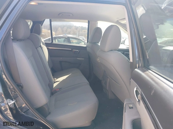 2011 Hyundai Santa Fe GLS with VIN 5XYZGDAB9BG076212, listed as a IAAI auction lot 41784196 with 123,256 mi miles. Bid and sale history available at carsss.com. Image 8.