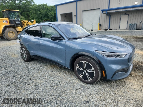 2023 Ford Mustang Mach-E Premium z VIN 3FMTK3R43PMA87670, wystawiony jako Copart lot #60697045 z przebiegiem 12 105 mil mil oraz Szkoda całkowita • Salvage title. Historia ofert i sprzedaży dostępna na DreamBid. Obrazek 4.
