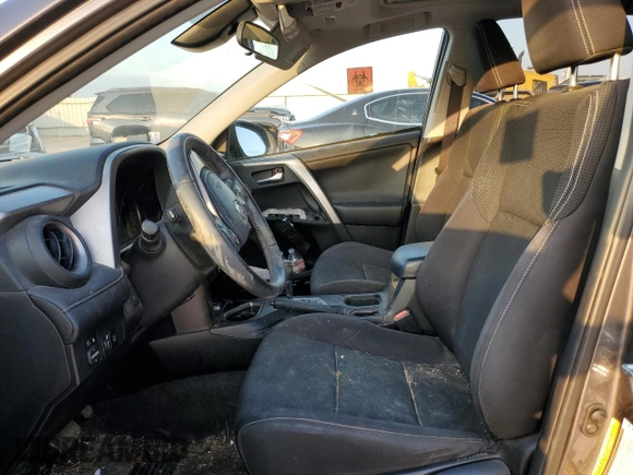 2017 Toyota RAV4 XLE with VIN JTMWFREV0HJ701712, listed as a Copart auction lot 53464465 with 0 mi miles and Salvage Title. Bid and sale history available at carsss.com. Image 7.