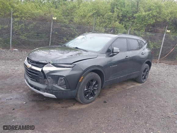 2019 Chevrolet Blazer with VIN 3GNKBGRS8KS698795, listed as a IAAI auction lot 41988081 with 104,187 mi miles. Bid and sale history available at carsss.com. Image 17.